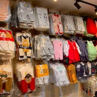 همکاری تیراژ عمده- سیسمونی و لباس نوزاد|کفش و لباس بچه|مشهد, هفده شهریور|دیوار