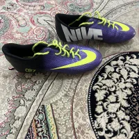 استوک ورزشی فوتبال چمن سایز 42