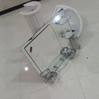 روشویی با آینه