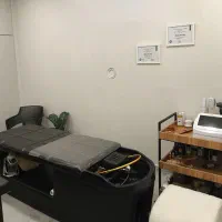 تخت اسکالپ سرشوردار