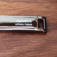 فلش مموری برند Adata حافظه ۱۲۸ گیگ