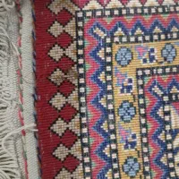 قالی دست بافت