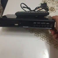 دستگاه دیجیتال همراه با کنترل