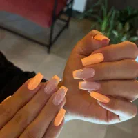 30% تخفیف ویژه خدمات کاشت ناخن