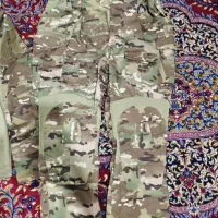 نظامی.|لباس|قم, یخچال قاضی|دیوار