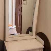 اینه قدی .لوستر اتاق کودک|آینه|کرج, باغستان|دیوار