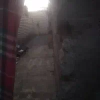 یک حیاط  مسکونی