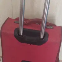 چمدان مسافرتی|کیف، کفش، کمربند|پرند, فاز ۵|دیوار