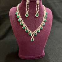 گردنبند عروس فول نگین|بدلیجات|گرگان, |دیوار