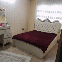 تخت و میز ارایش