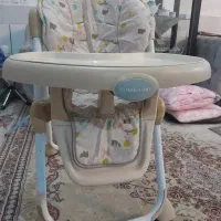 صندلی غذاخوری کودک