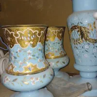 بارفتن لاله و پایه چراغ طلایی