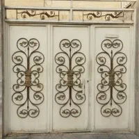 درب ماشین رو سه لنگه