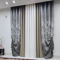 فروش و اجرای انواع پرده چکی(کاغذدیواری،پارکت