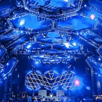 بلیط کنسرت محسن یگانه یک عدد