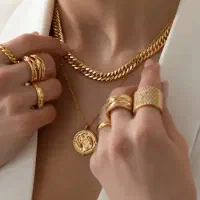 سرویس و نیم ست طلا نو فقط ۶٪اجرت بازار ۱۵ خرداد|جواهرات|تهران, بازار|دیوار
