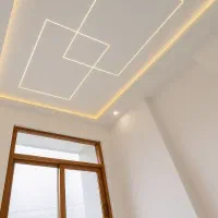 به تعدادی نیروی ساده جهت برقکاری ساختمان نیازمند..