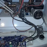 سرویسکار تخصصی پکیج،کولرگازی،پمپ،تعمیر برد