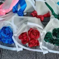 گل رز روبانی ولنتاینی