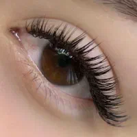 اکستنشن تخصصی مژه و لیفت و لمینت ابرو و مژه