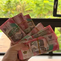 پیدا شده دوتا زنجیر طلا و ساعت