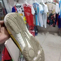 کفش سالن و چمن بچگانه ورزشی|کیف، کفش، کمربند|رشت, آب و برق|دیوار