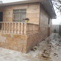 ویلا ۹۰۰ متری منطقه دنج و آرام