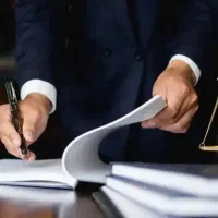 وکیل پایه یک دادگستری