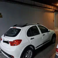 کوییک R سفید مشکی ۱۴۰۳