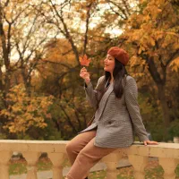 نیازمند تعدادی عکاس خانم