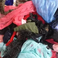 تیکه پارچه‌ای ریون پولکی و توری