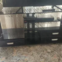 میز تلویزیون کاملا تمیز بدون خش