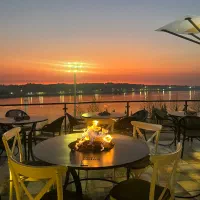 استخدام در کافه رستوران