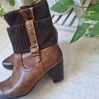 نیم بوت چرم زنانه سایز 40