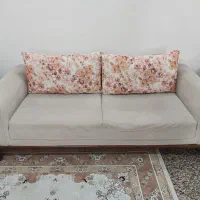 مبل ۷نفره همراه میز جلو مبلی