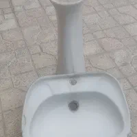 سنگ روشویی با پایه