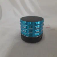 دو عدد اسپیکر کوچک