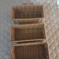 تعدادی وسایل اشپزخانه