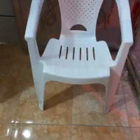 صندلی پلاستیکی