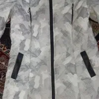 یک عدد پالتو تمیز در حد نو|لباس|کاشان, ولیعصر|دیوار