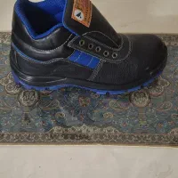 کفش ایمنی|کیف، کفش، کمربند|اهواز, سلطانمنش|دیوار