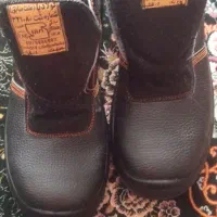 کفش کارایمنی مارک فولادسایز42