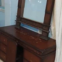 دراور(کشو) و آینه چوبی