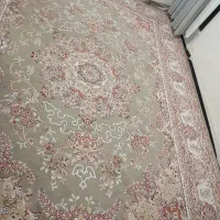 فرش ۱۲ متری کاملا سالم