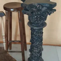 چارپایه فرانسوی، صندلی مخمل قرمز، ستون پلی استر