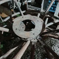 چرخ آهنی|ابزارآلات|کردکوی, |دیوار