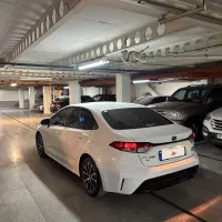 تویوتا لوین مدل ۲۰۲۴ هیبرید ۱۸۰۰