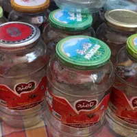 تعدادی بالاشیشه گوجه