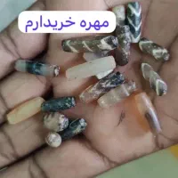 مهره و سنگ و نگین