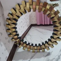 اینه کاملا سالم وتمیز